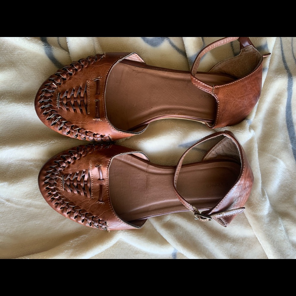 huaraches sandals